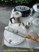 POTS AND PANS/LOCKING CAKE PLATTER/PERKALATOR/TUPPERWARE BOWLS/KNIVES/VEGETABLE SLICER