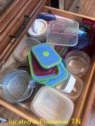 TUPPERWARE