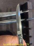 ONIEDA 1310 (8) PLACE SET & CARVEL HALL STAINLESS USA (6) KNIFE SET WITH SERVING FORK & CARVING KNIF