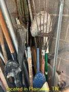 BARREL FUL OF HAND TOOLS