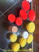 SETS OF GLASS CONTAINERS AND PLASTIC LIDS