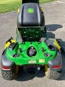 John Deere E180 Lawn Tractor