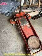 FLOOR JACK