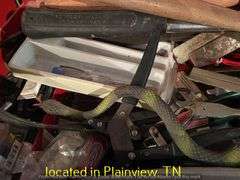 CRAFTSMAN DOUBLE STACK TOOLBOX WITH MISC FASTENERS