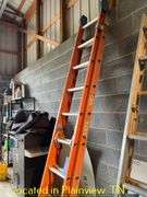 LEVEL-EZE 16' FIBERGLASS EXTENSION LADDER