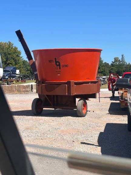 ROTO GRIND 760 TUBGRINDER/BALE PROCESSOR