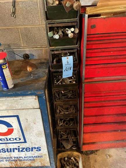10TRAY BOLT BIN WITH FASTENERS & BOLTS