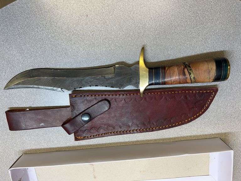 CUSTOM DAMASCUS STEEL FIXED BLADE KNIFE WITH METAL/CREAM/RED STRIPED HANDLE