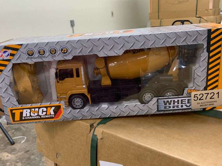 AO HAI DIE CAST REMOTE CONTROL CONCRETE TRUCK TOY