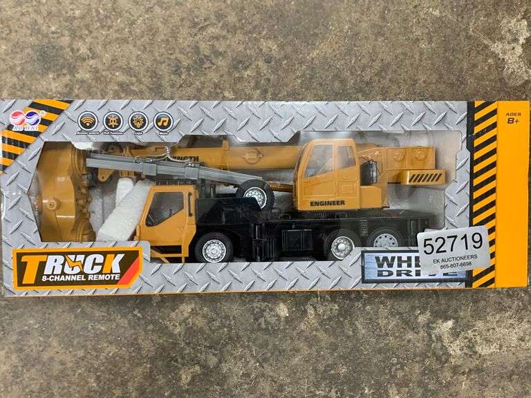 AO HAI DIE CAST REMOTE CONTROL CRANE TOY