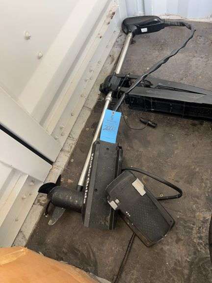 MOTOR GUIDE TROLLING MOTOR