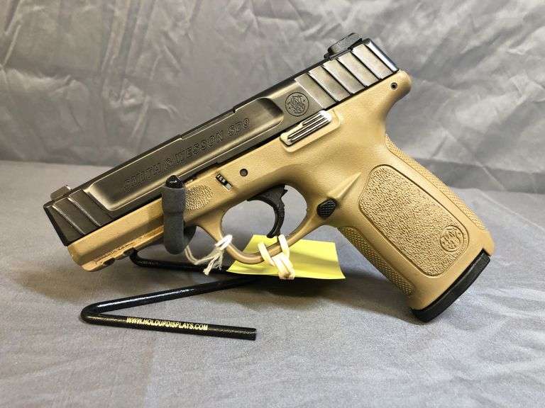 SMITH & WESSON SD9 9MM SEMI AUTO PISTOL