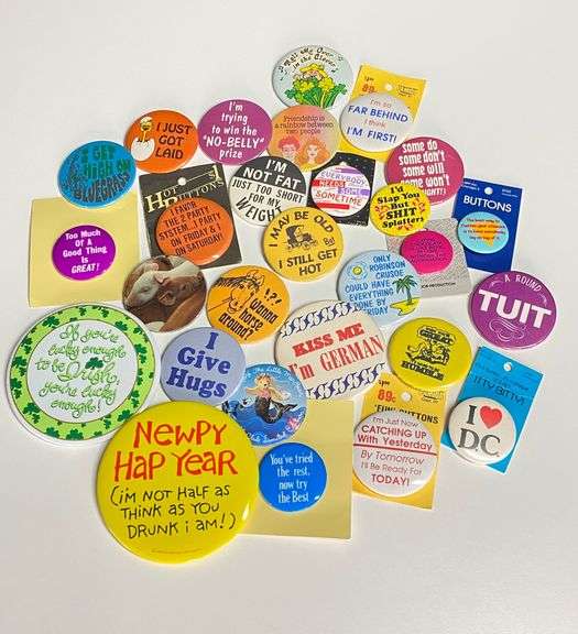 Vintage large novelty-pins collection