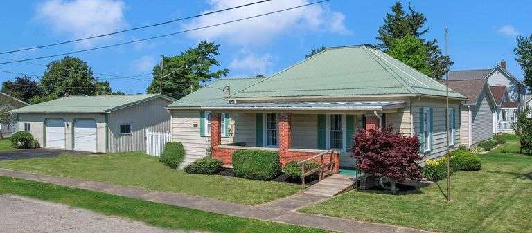 68 Starr Ave. Frankfort, OH