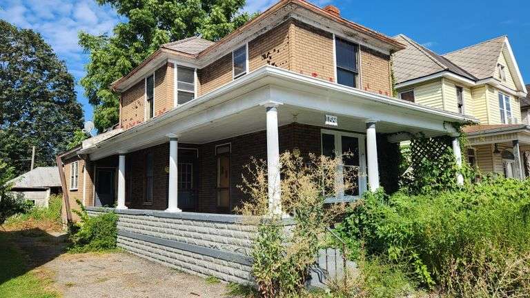 158 N. Sugar St. Chillicothe, OH