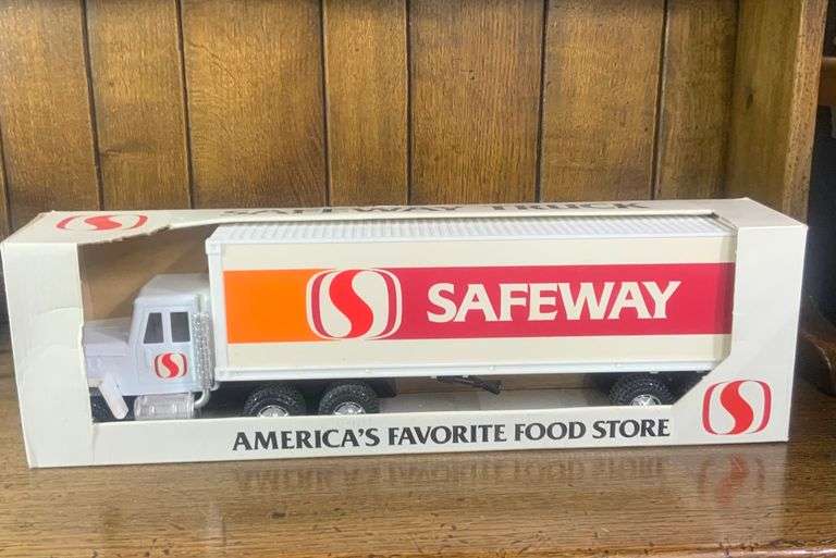 Safeway Truck America’s Favorite Food Store 18”