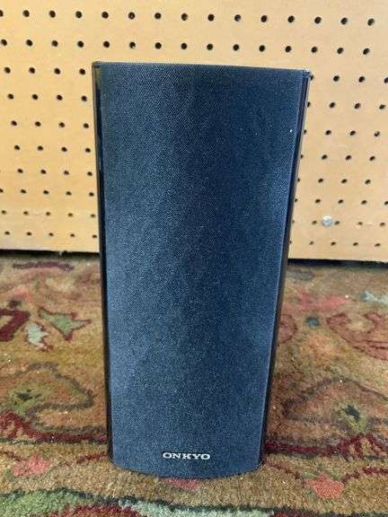 Onkyo Home Theater Surround System Speakers & Subwoofer