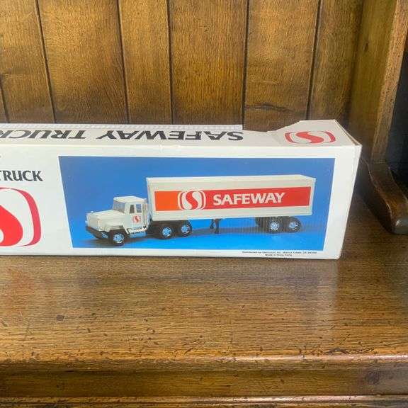 Safeway Truck America’s Favorite Food Store 18”