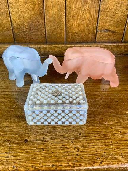 Blue & Pink Tiara Glass Elephants & a Hobnail Trinket Box
