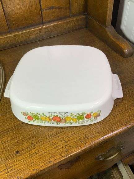 White Kitchen Lot