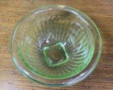Green Tiara & Fenton Glass Lot