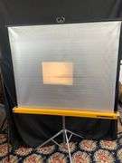 Kodak Instamatic Movie Projector M65 & Projector Screen