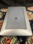 HP Scanjet 4850 Photo Scanner Complete With Power Supply And Cables