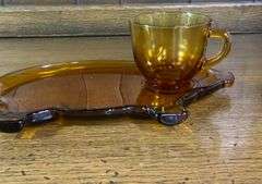Vintage Tiara Amber Indian Glass,  Piggy Set