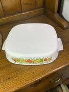 White Kitchen Lot