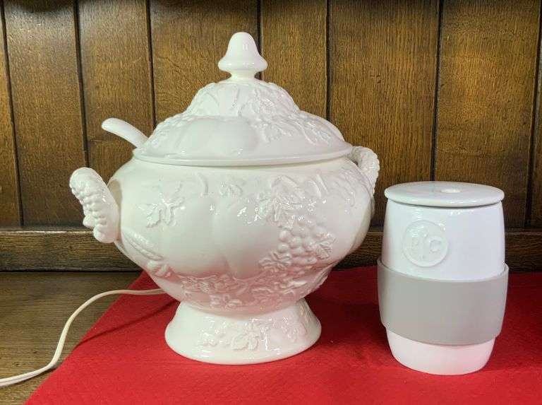 Pampered Chief Ceramic Egg Cooker & A warmer Soup Tureen