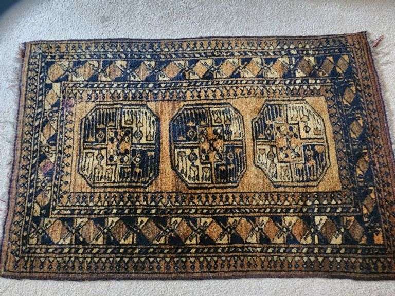 Hand Woven Afghanistan Rug (Small - Approx 2'x4')
