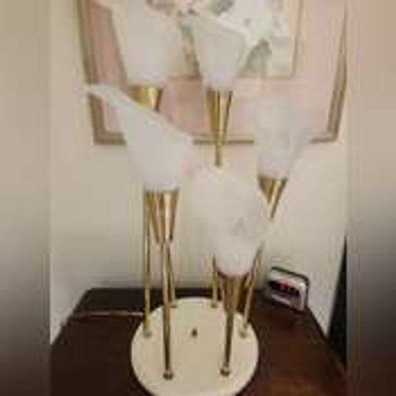 Lilly Lamp -31"Tall