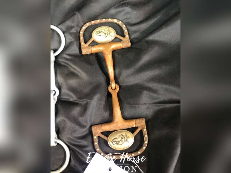 Snaffle lot
