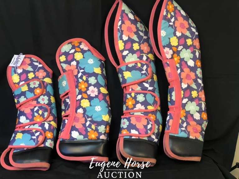 Shipping boots