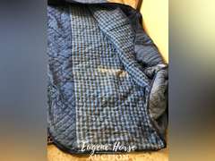 Stable blanket