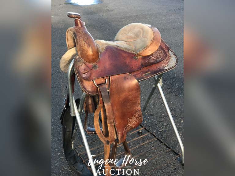 Roper saddle
