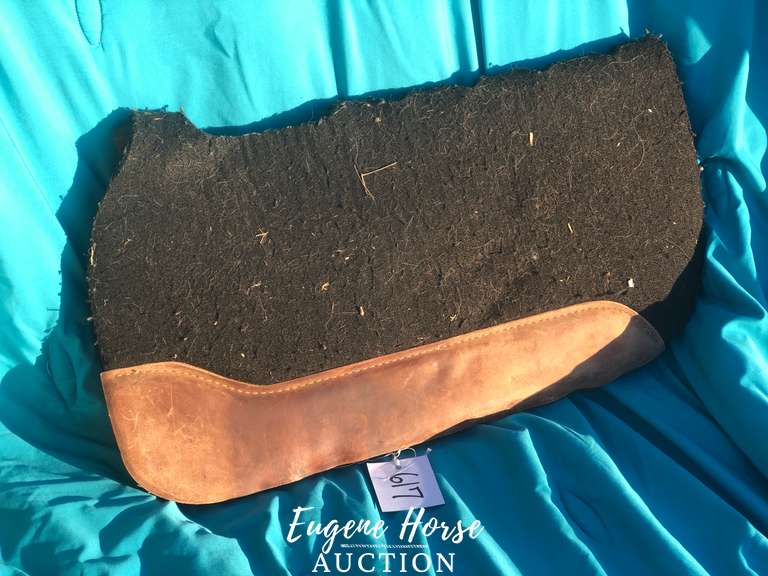 Saddle pad