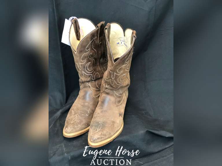 10 1/2 mens boots
