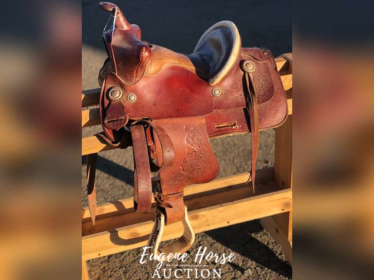 Kids saddle