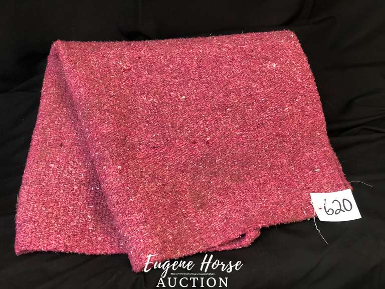 Saddle blanket