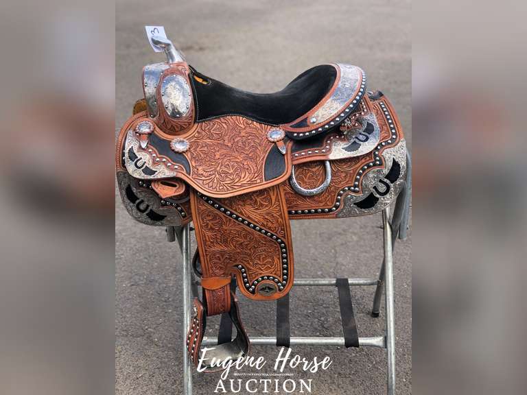 Show saddle