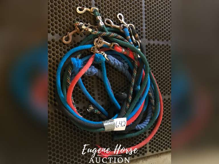 Lead rope lot