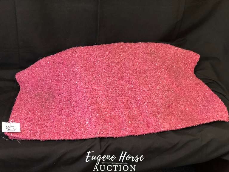 Saddle blanket