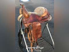 Roper saddle