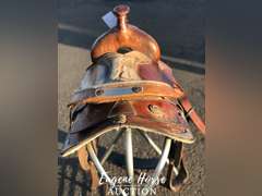 Roper saddle