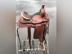 Youth roper saddle