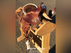 Kids saddle
