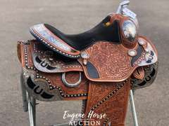 Show saddle