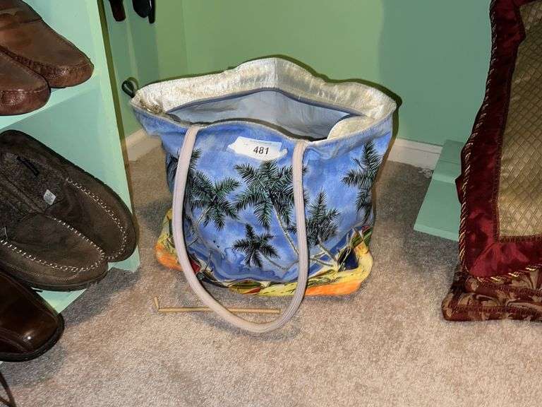 Beach bag w/sun visors