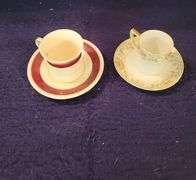 Tiny teapots & cups
